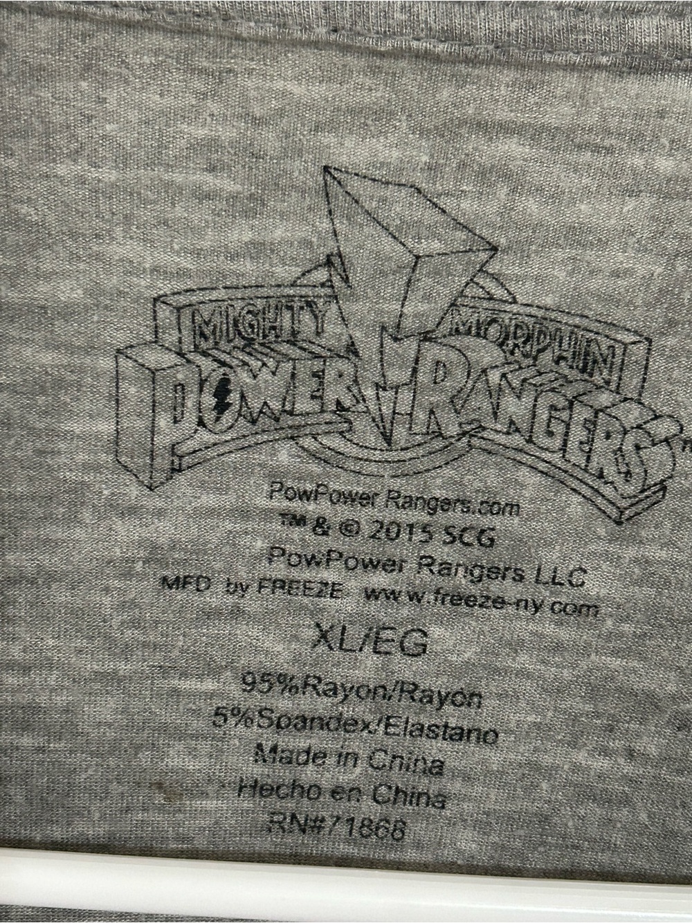 Power Ranger Gray Graphic Tee with Multicolor Rangers - Picture 4 of 4